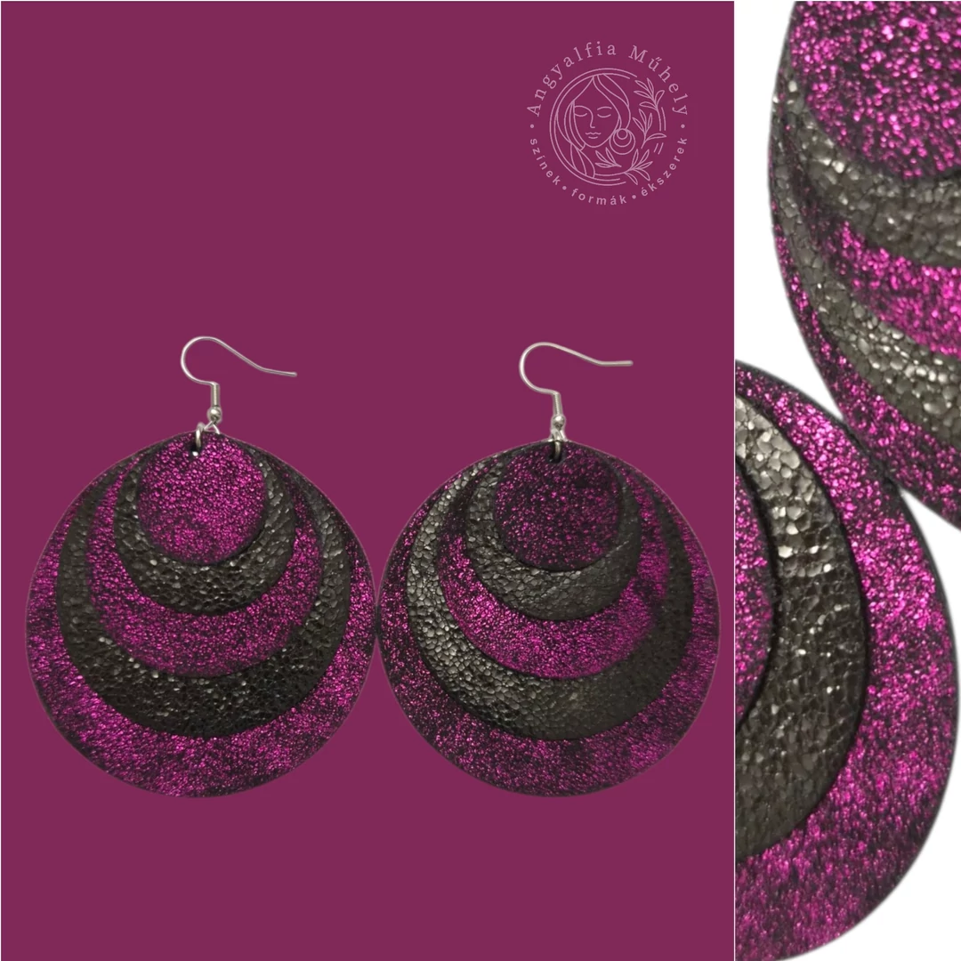 Csillogó purpur-fekete bőr fülbevaló, extravagáns