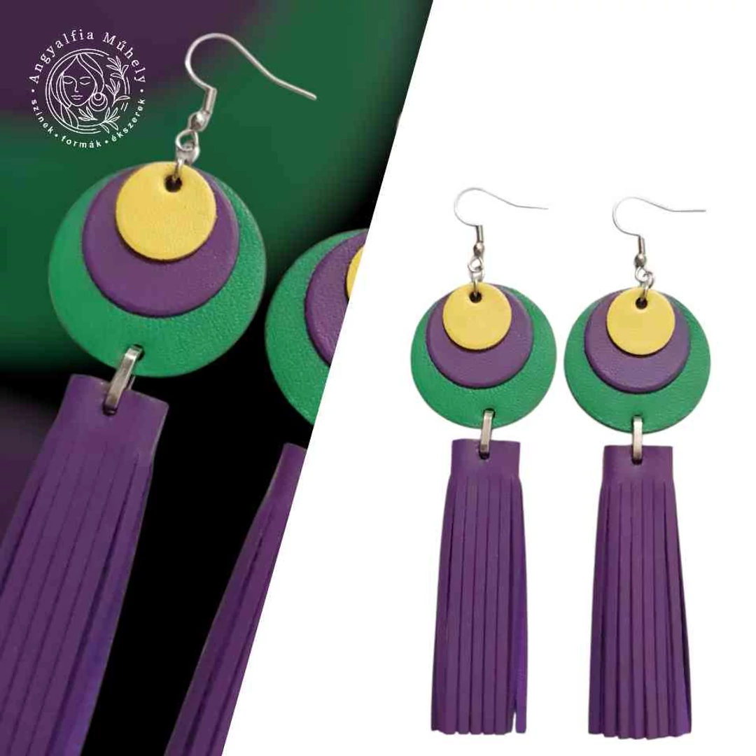 Levendulamező napsütésben kör-rojtos bőr fülbevaló