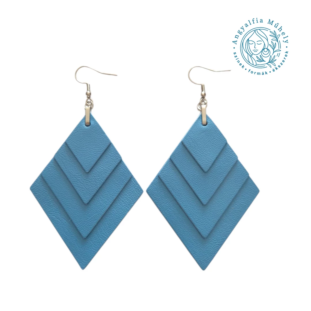 Babakék rombusz bőrékszer
