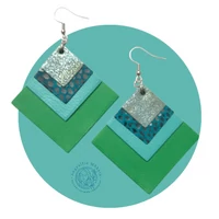 Négyzet bőr fülbevaló