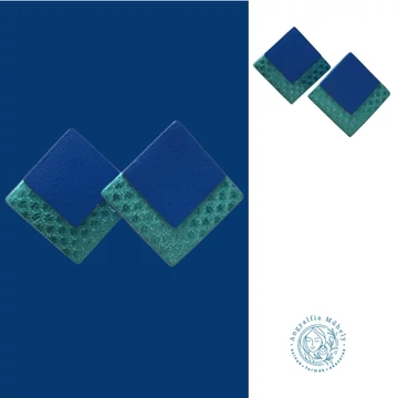 Türkizzöld-kék bedugós négyzet bőrékszer