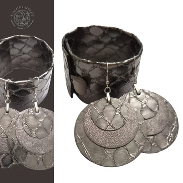 Csodaszép grafitszürke bőr ékszerszett, kör fülbevalóval