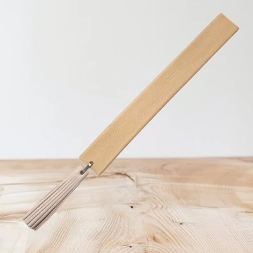 Krém-fehér bőr könyvjelző