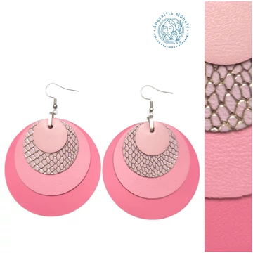 Rózsaszín nagyméretű bőr fülbevaló, arany rácsozással