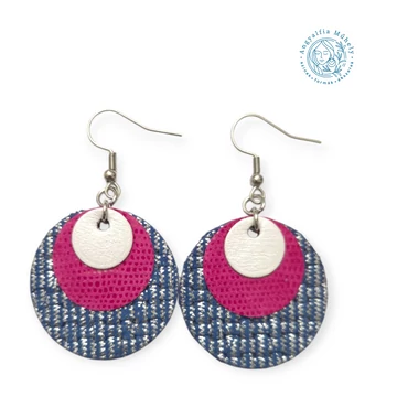 Kék-fehér körös-körbe bőrékszer, pinkkel