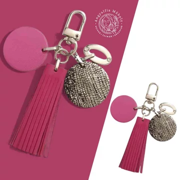Pink-magenta táskadísz és kulcstartó, ezüsttel