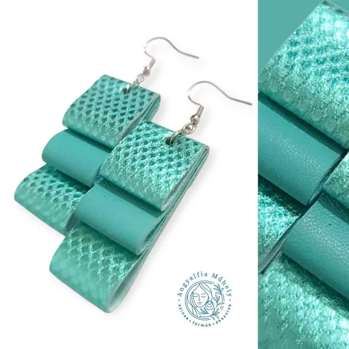 Türkizzöld hajtogatott fülbevaló, metálfénnyel